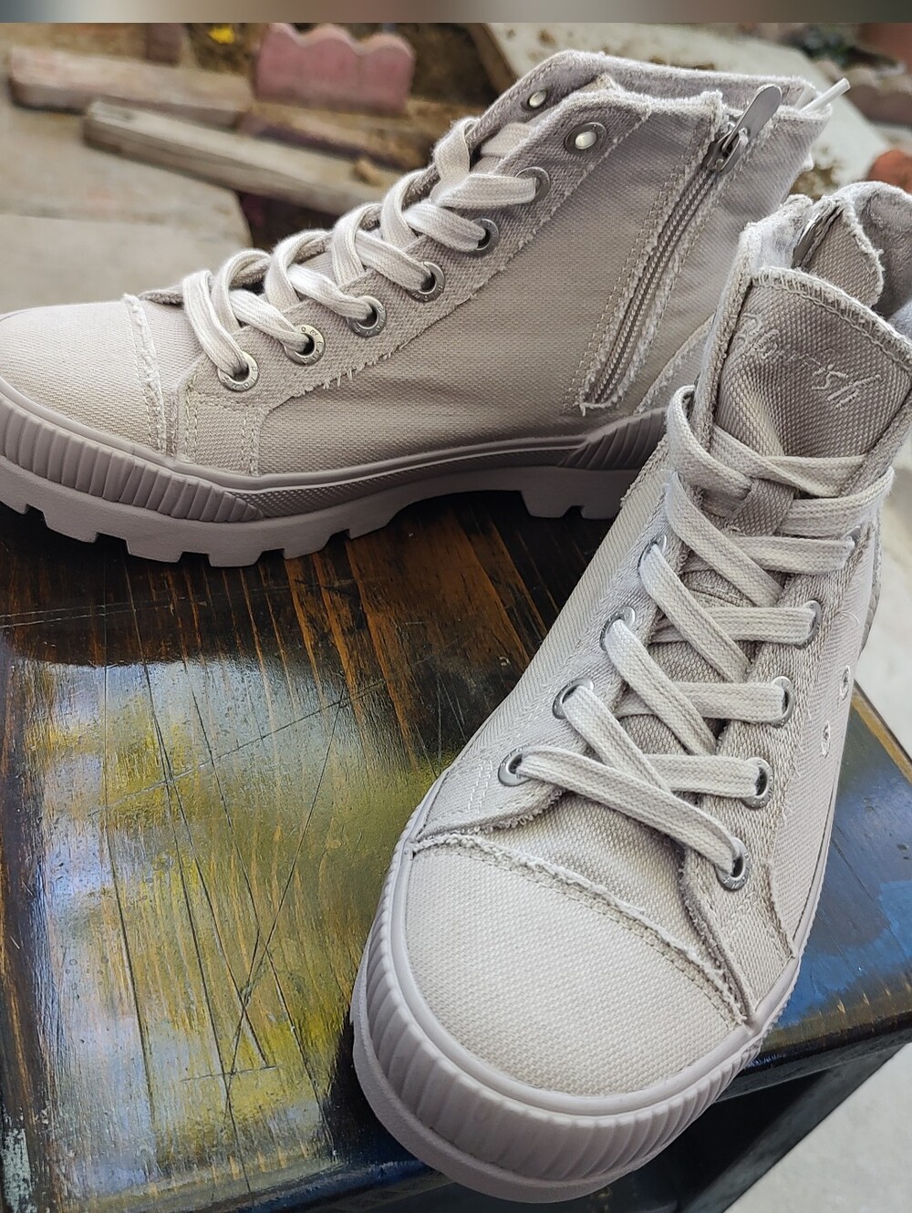 Blowfish Lace-Up High Top Boots in Light Gray